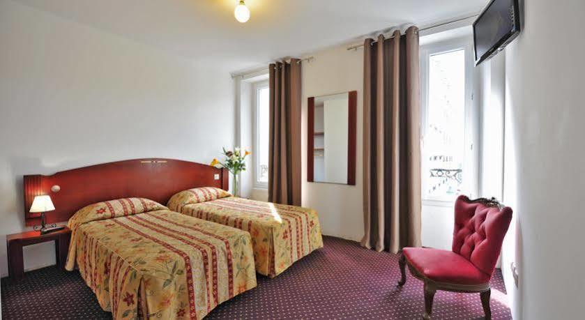 Le Victor Hugo Hotel Montrouge Exterior photo